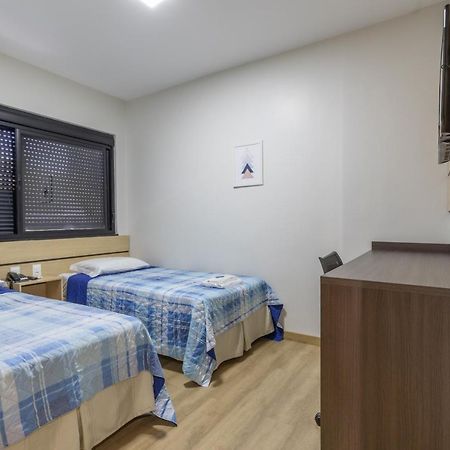 Hotel Lisbor Francisco Beltrao Ngoại thất bức ảnh