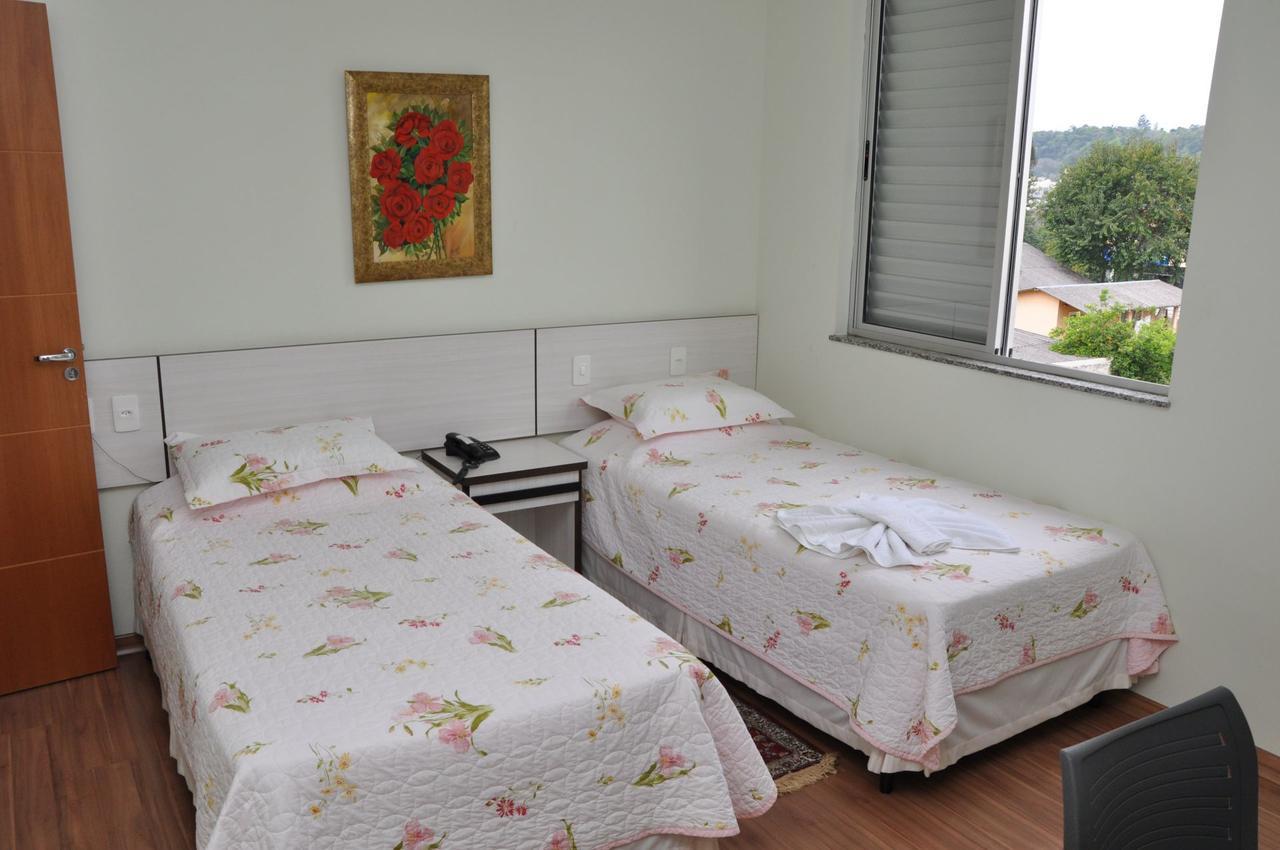 Hotel Lisbor Francisco Beltrao Ngoại thất bức ảnh